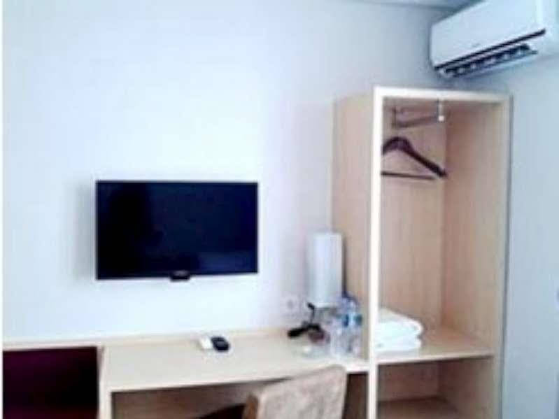 Bekizaar Hotel Surabaya Eksteriør billede